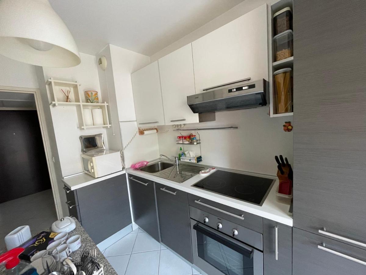 Villeneuve Loubet Plage- Entre Nice Et Cannes Exterior foto