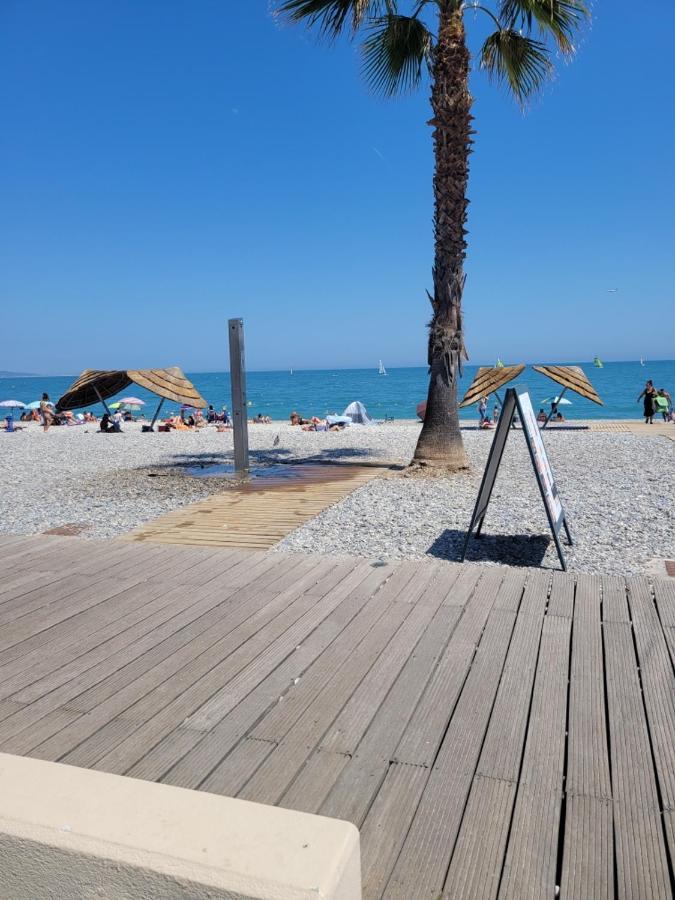 Villeneuve Loubet Plage- Entre Nice Et Cannes Exterior foto